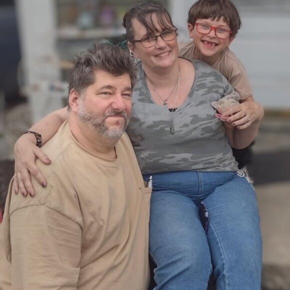 Meet your Posher, Jewels - Picture 5 of 5